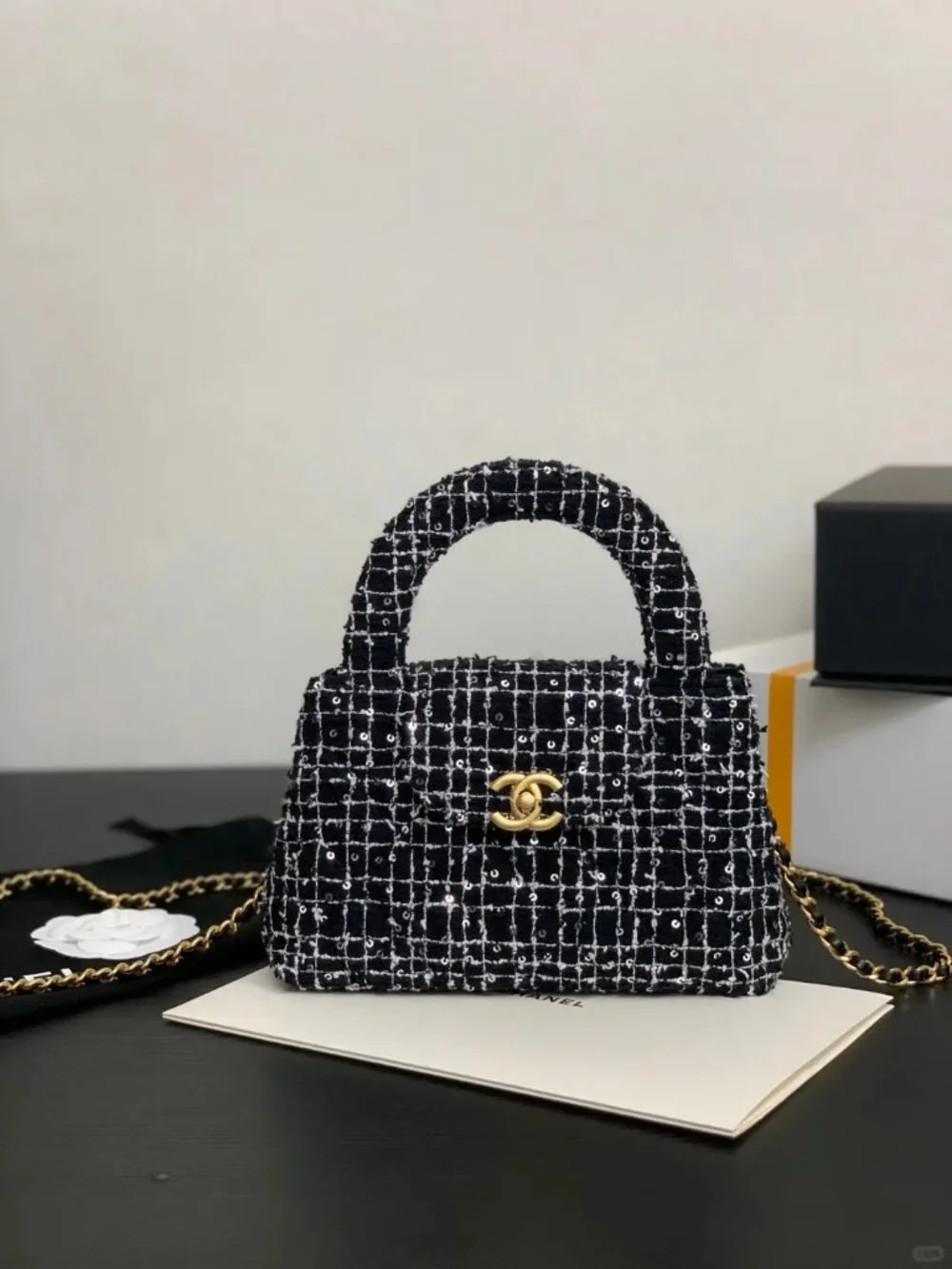 Classic CHANEL Bags: A Stylish and Versatile Choice for Elegance